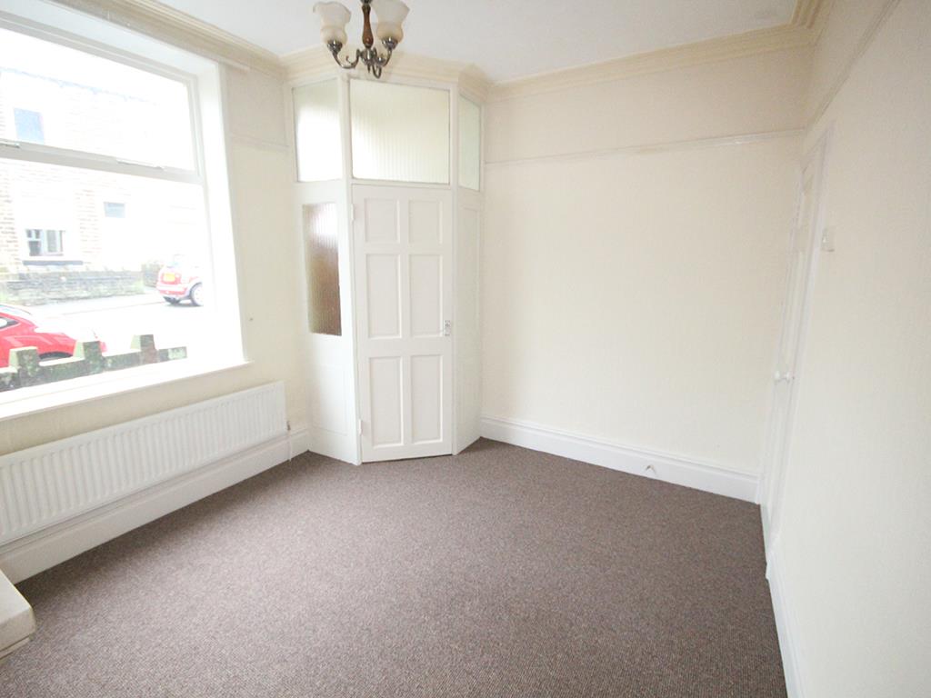 3 bedroom mid terrace house To Let in Colne - IMG_9637.JPG